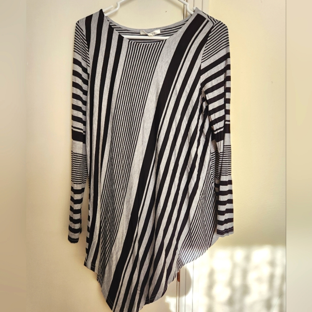 Cyrus asymmetric rayon long sleeves blouse